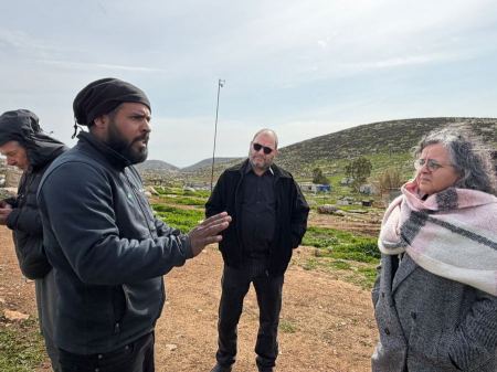 نواب الجبهة في زيارة تضامنية إلى مخماس